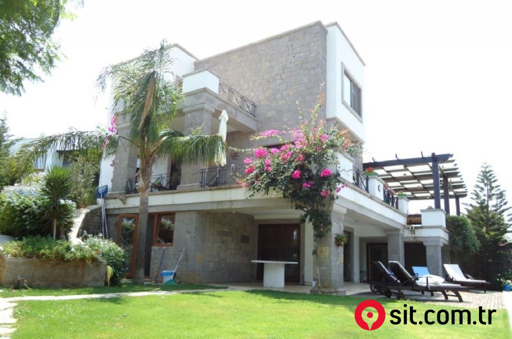 Satılık Emlak - Villa MUĞLA, BODRUM, GÖKÇEBEL MAH. 680 m² 1,250,000