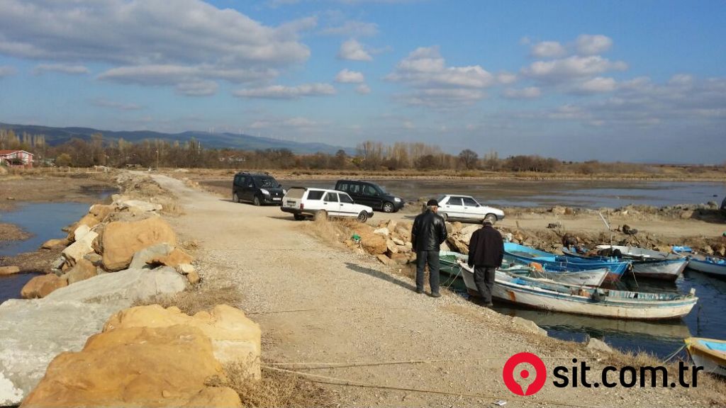 ÇANAKKALE GELİBOLU ADİLHAN KÖYÜ YATIRIMLIK TARLA DENİZ MANZARALI