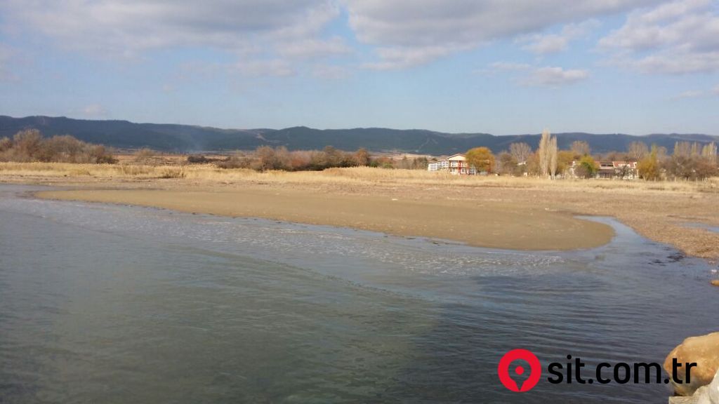 ÇANAKKALE GELİBOLU ADİLHAN KÖYÜ YATIRIMLIK TARLA DENİZ MANZARALI