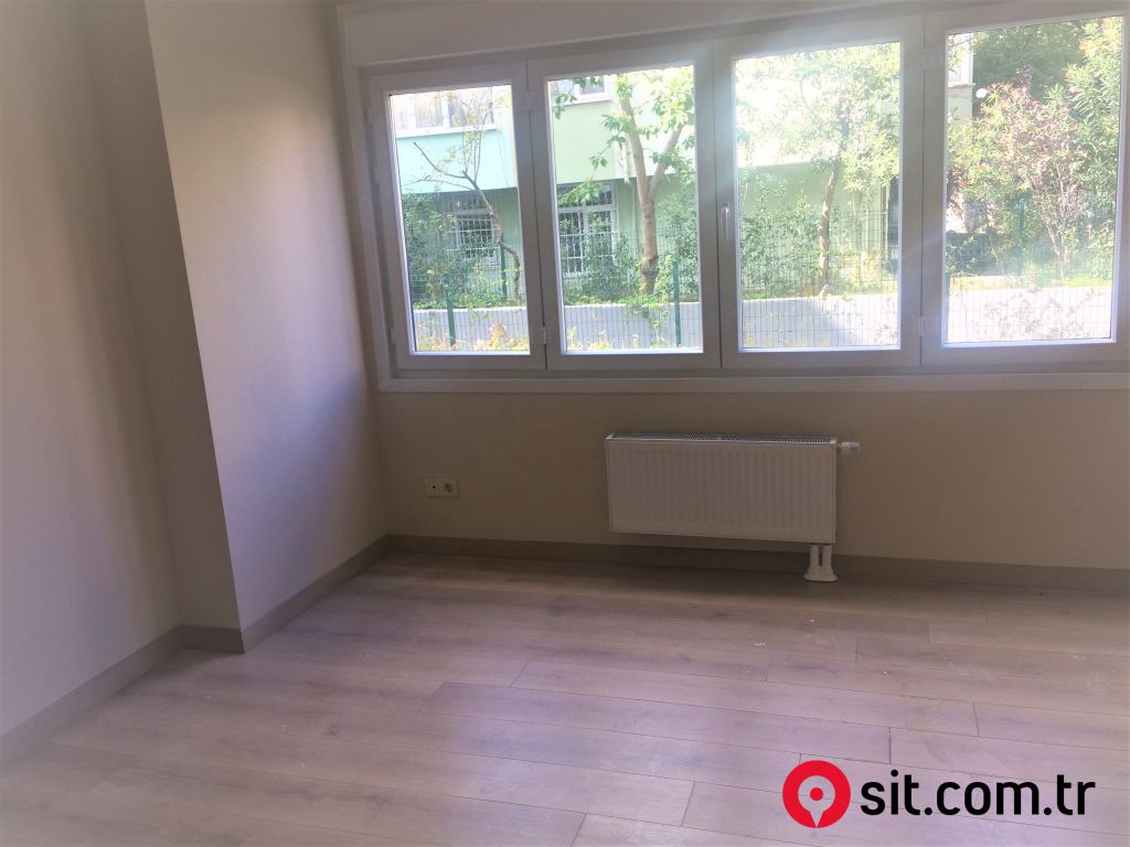 ERENKÖY DE MİNİÜS CADDESİNE YAKIN 105 M2 2+1 SIFIR SATILIK DAİRE 